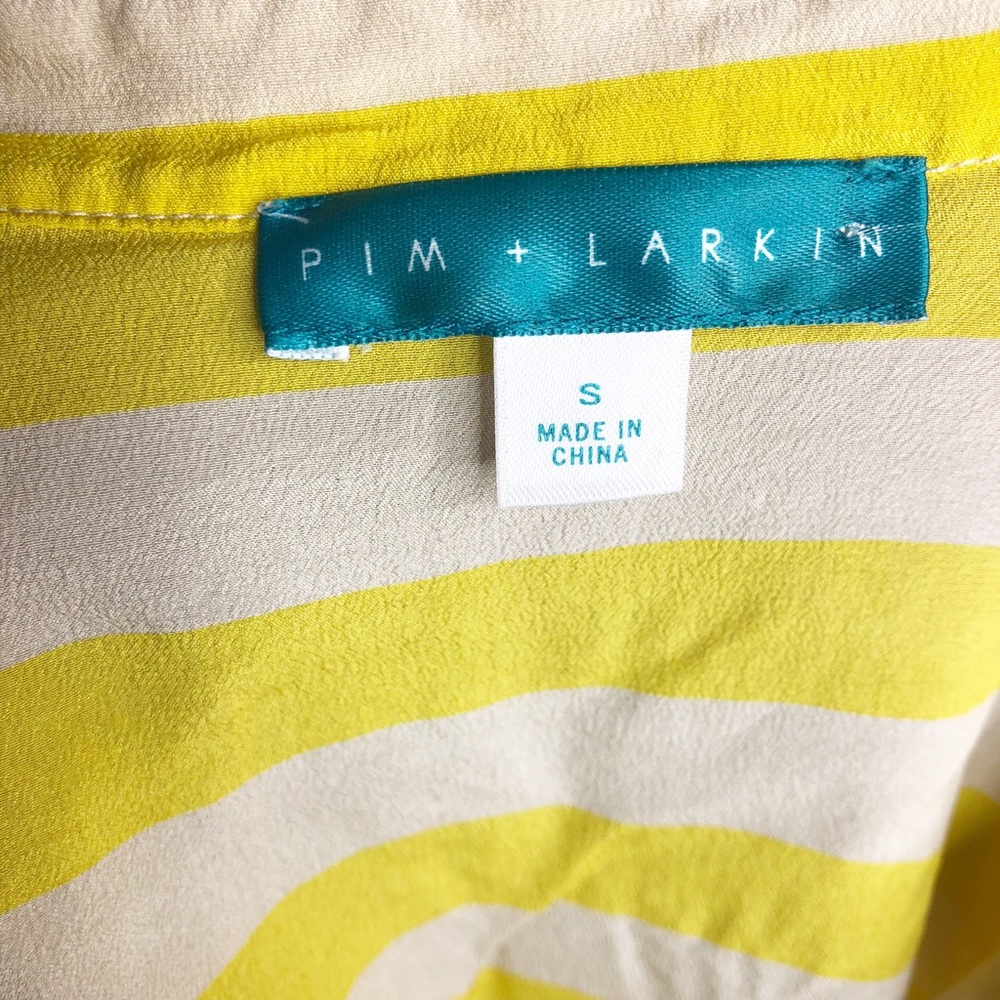 PIM + Larkin Yellow striped button down blouse D - Picture 6 of 6